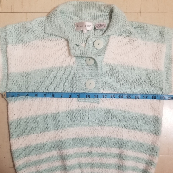 80s Blue and White knit Button Cute Shirt - Picture 7 of 8